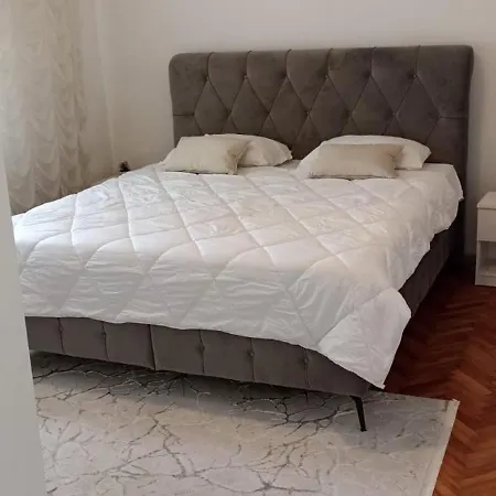 Appartement Cinderella With View *