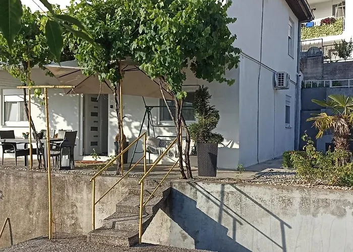 Apartment Cinderella With View Mostar