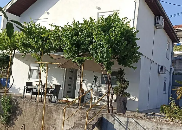 Cinderella With View Apartment Mostar